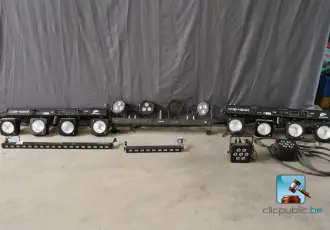 Set of stage lights and power strips – kavel bij En.clicpublic