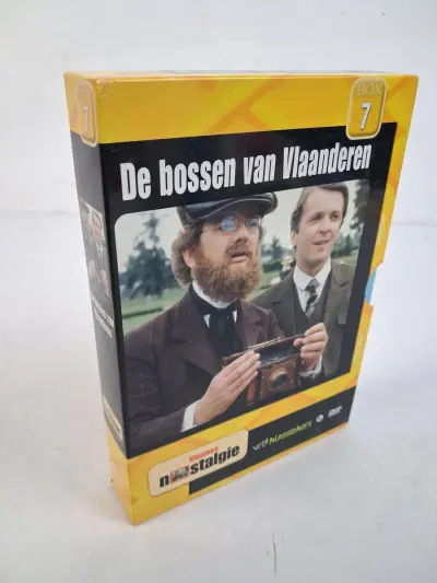 De bossen van Vlaanderen – kavel bij De Kringwinkel, Waardamme
