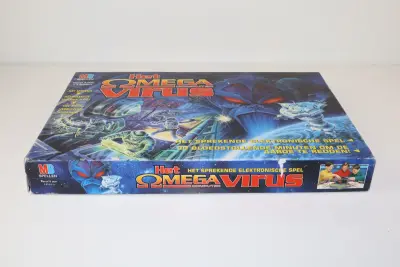 MB Het Omega Virus - Elektronisch Bordspel – kavel bij De Kringwinkel, Izegem