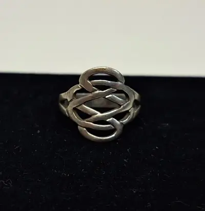 Zilveren ring – kavel bij De Kringwinkel, Aalst