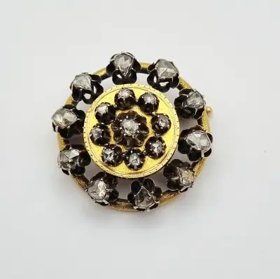14 karaat gouden broche met roosgeslepen diamanten, eind 19e eeuw – kavel bij Veilinghuis Klinkhamer, Groningen