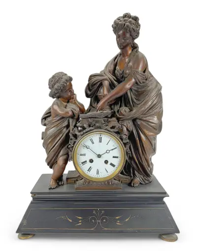 Pendule met gepatineerd brons en zwart marmer - Frankrijk, eind 19e eeuw – kavel bij Veilinghuis Klinkhamer, Groningen