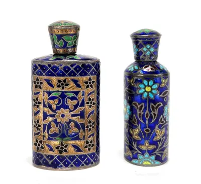 Cloisonné zilveren odeurflesjes, midden 20e eeuw – kavel bij Veilinghuis Klinkhamer, Groningen
