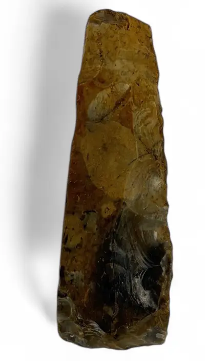 Prehistorische vuurstenen vuistbijl – neolithisch, bifaciale bewerking – kavel bij Veilinghuis Klinkhamer, Groningen