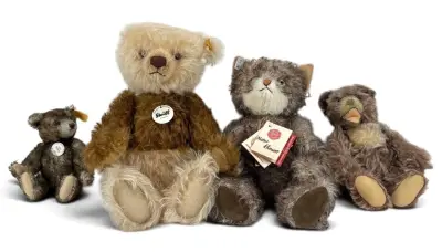 Teddyberen en kat, o.a. Steiff en Hermann - Duitsland, eind 20e eeuw – kavel bij Veilinghuis Klinkhamer, Groningen