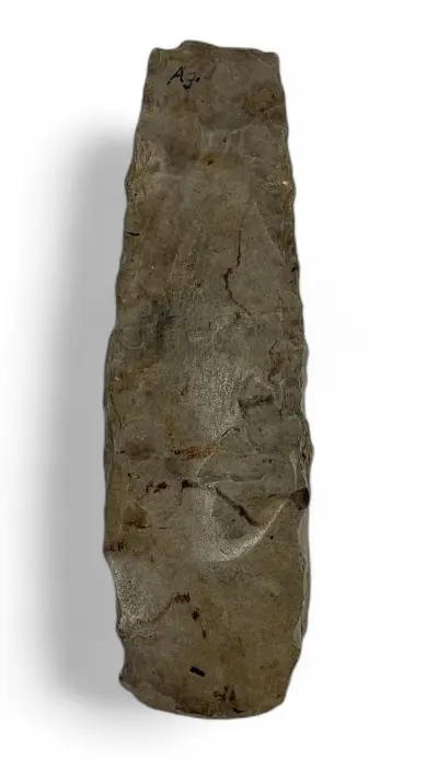 Prehistorische vuurstenen vuistbijl – steentijd – kavel bij Veilinghuis Klinkhamer, Groningen