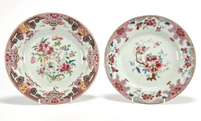 Famille rose porseleinen borden - Qianlong periode, 18e eeuw, China – kavel bij Veilinghuis Klinkhamer, Groningen