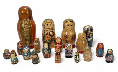 Matroeskja's - Rusland, 20e eeuw – kavel bij Veilinghuis Klinkhamer, Groningen