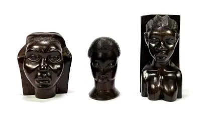 Houten beelden – bustes, Afrika, 20e eeuw – kavel bij Veilinghuis Klinkhamer, Groningen