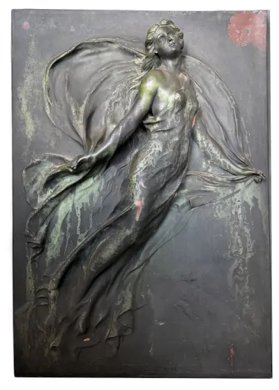 Jugendstil bronzen reliëf plaquette, S. Liebl – zwevende vrouwenfiguur, ca. 1910 – kavel bij Veilinghuis Klinkhamer, Groningen