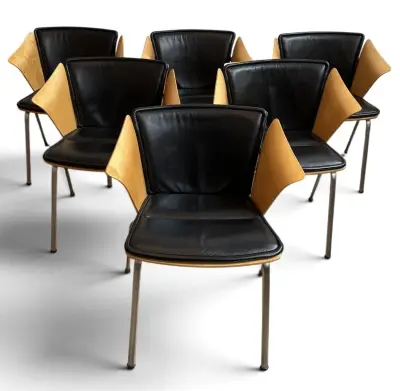 Eetkamerstoelen, ontwerp Vico Magistretti voor Fritz Hansen - model VM3, Denemarken, begin 21e eeuw – kavel bij Veilinghuis Klinkhamer, Groningen