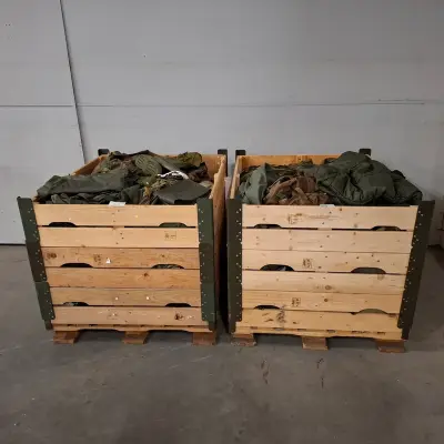 2x Partij camouflage kleding en uitrusting, Woodland / KPU / KL / Falke / Profile – kavel bij Onlineveilingmeester, Groningen