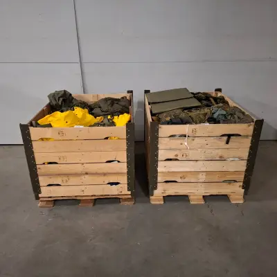 2x Partij camouflage kleding en uitrusting, Woodland / KPU / KL / Falke / Profile – kavel bij Onlineveilingmeester, Groningen
