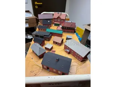 1 set van 14 bouwpakketten, lasergesneden, modelbouw, H0-spoor – kavel bij Zoll-Auktion, Bad Kreuznach