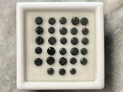 Diamant - 5.15 carat natuurlijke zwarte diamant (gecertificeerd) – kavel bij Onlineveilingmeester