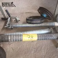 Steun voor aanhangwagen. 3 stuks – kavel bij BOPA Auctions, Houthulst