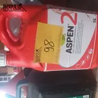 Benzine en kettingolie. 4 stuks – kavel bij BOPA Auctions, Houthulst