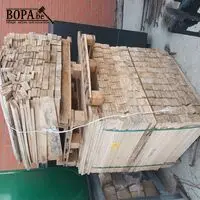 Lot houten planken – kavel bij BOPA Auctions, Houthulst