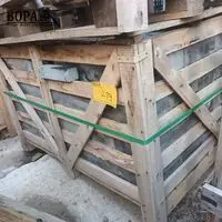 Houten kist met klinkers in blauwsteen – kavel bij BOPA Auctions, Houthulst