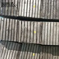 Houten kist met zaagmeel. 3 stuks – kavel bij BOPA Auctions, Houthulst