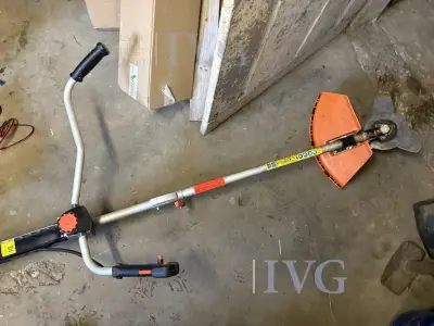 Freischneider FUXTEC – kavel bij IVG, Glandorf