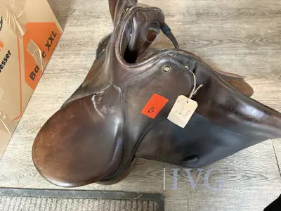 Reitsattel HENNIG – kavel bij IVG, Glandorf