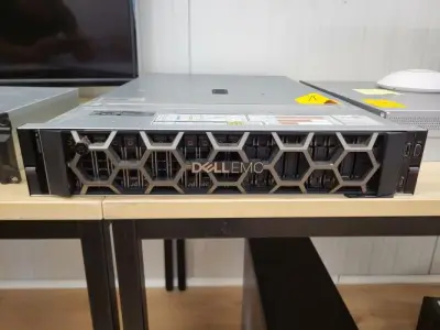 Server Dell PowerEdge R750 – kavel bij Openbare Verkopen, Wielsbeke