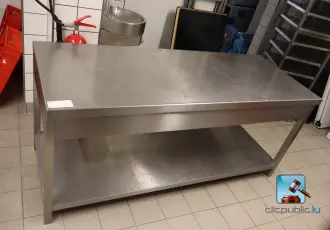 Roestvrijstalen tafel – kavel bij Nl.clicpublic