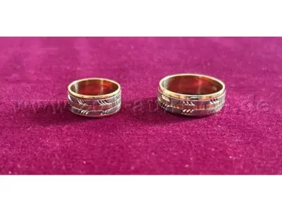 1 Set Ringe aus Gold 585 – kavel bij Zoll-Auktion, Freiburg im Breisgau