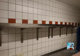 Wall-mounted stainless steel shelves – kavel bij En.clicpublic