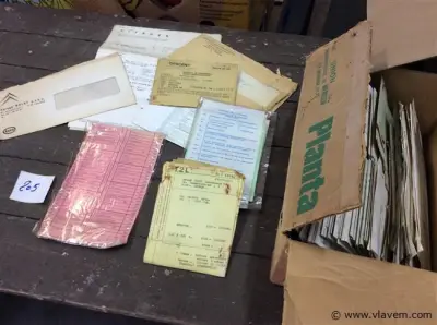 Lot papieren diverse auto's – kavel bij Vlavem