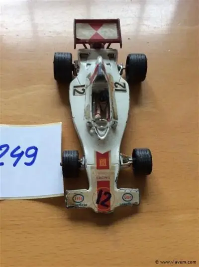 Racewagen Corgi – kavel bij Vlavem