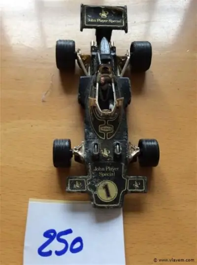 Racewagen Corgi – kavel bij Vlavem