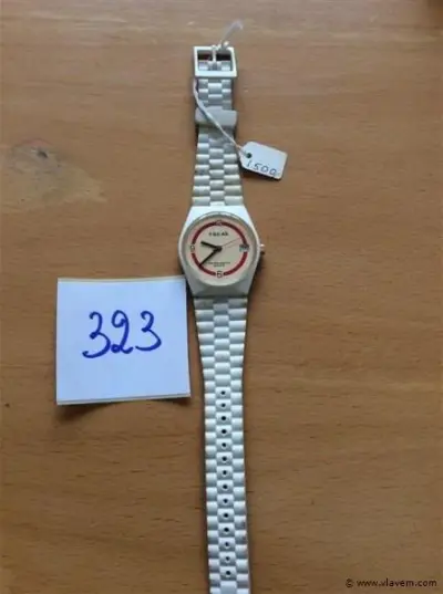 Dames uurwerk Freak – kavel bij Vlavem