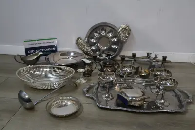 Set verzilverde serveer- en decoratievoorwerpen – kavel bij GSD Auctions, Zoeterwoude