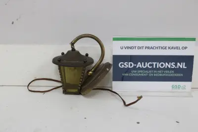 Brocante buitenwandlamp – kavel bij GSD Auctions, Zoeterwoude