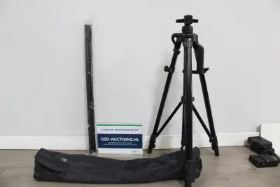 Zwart statief met draagtas'' – kavel bij GSD Auctions, Zoeterwoude