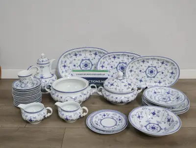 Compleet Blauwwit Eschenbach servies – kavel bij GSD Auctions, Zoeterwoude