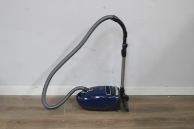 Miele Complete C3 Stofzuiger – kavel bij GSD Auctions, Zoeterwoude