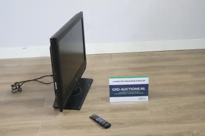 LG LCD televisie met afstandsbediening - 32'inch – kavel bij GSD Auctions, Zoeterwoude