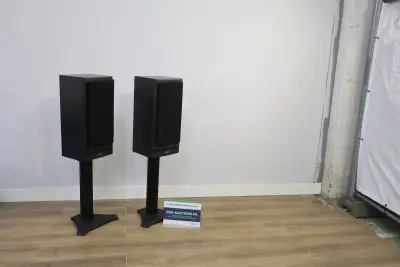 Philips luidsprekers met standaarden - FB297 – kavel bij GSD Auctions, Zoeterwoude
