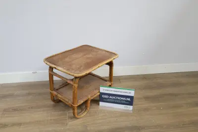 Rotan bijzettafeltje, Salontafel - Vintage Jaren '50 – kavel bij GSD Auctions, Zoeterwoude