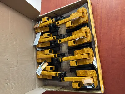 Auto's in doos (nummer 4) – kavel bij GSD Auctions, Zoeterwoude