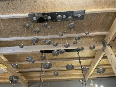 Rechthoekige plafondlamp met Bubbels led verlichting (nieuwe) – kavel bij GSD Auctions, Zoeterwoude