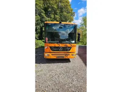 1 Mercedes-Benz Econic 2629 Müllwagen / Abfallsammelfahrzeug – Bastlerfahrzeug – kavel bij Zoll-Auktion, Bergisch Gladbach