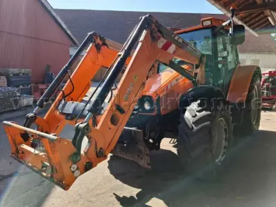 1 Schlepper Massey Ferguson 5455 mit Frontlader – kavel bij Zoll-Auktion, Kaisersbach