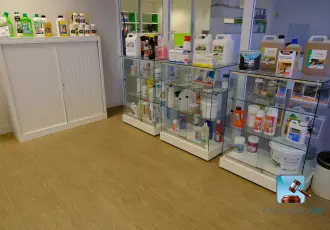 Möbelset mit Inhalt – kavel bij De.clicpublic