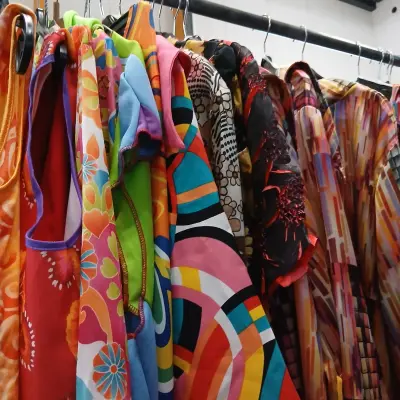 Ca. 33x Flower power – kavel bij Onlineveilingmeester, Drachten