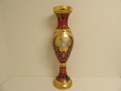 Boheems glazen (kristal?) vaas – kavel bij De Kringwinkel, Leopoldsburg