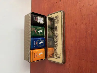 Opbergblikje Nummer 25 – kavel bij GSD Auctions, Zoeterwoude